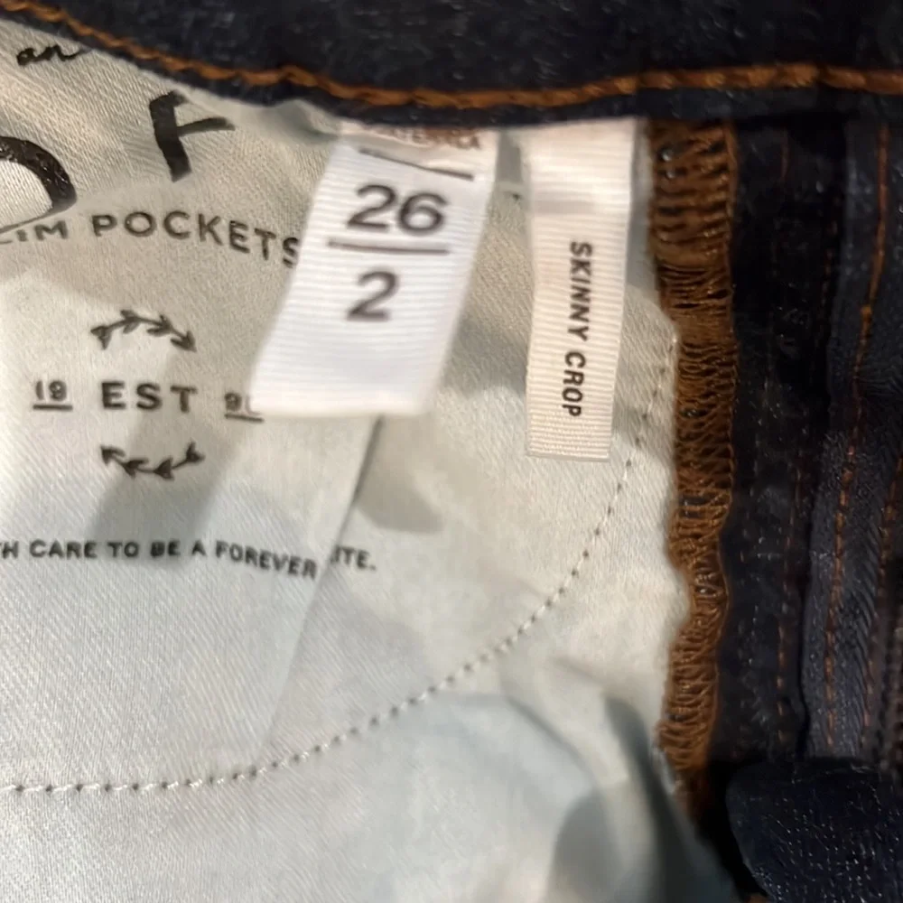 NWOT Loft Skinny Crop - Picture 3 of 7